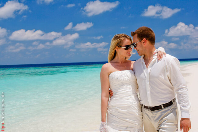 Diamonds Thudufushi Beach & Water Villas. Hochzeit auf den Malediven Video