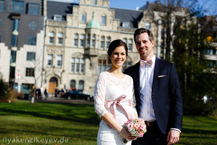 Ihr Hochzeitsfotograf im Standesamt Düsseldorf