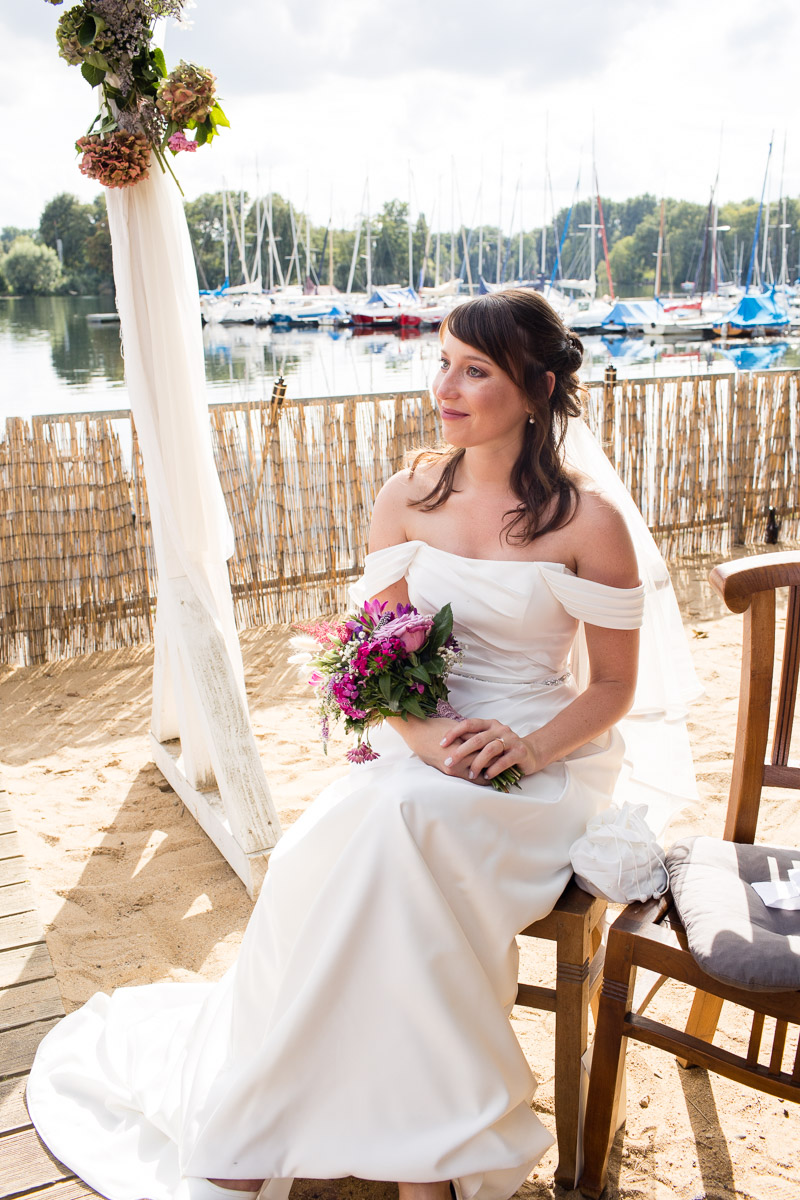 Traurede Bräutigam Hochzeit in Düsseldorf