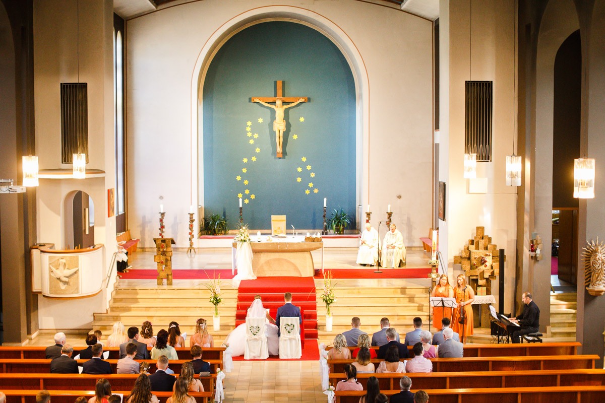 Gemeinde St. Medardus Maria Königin Kirche Lüdenscheid Hochzeit Trauung