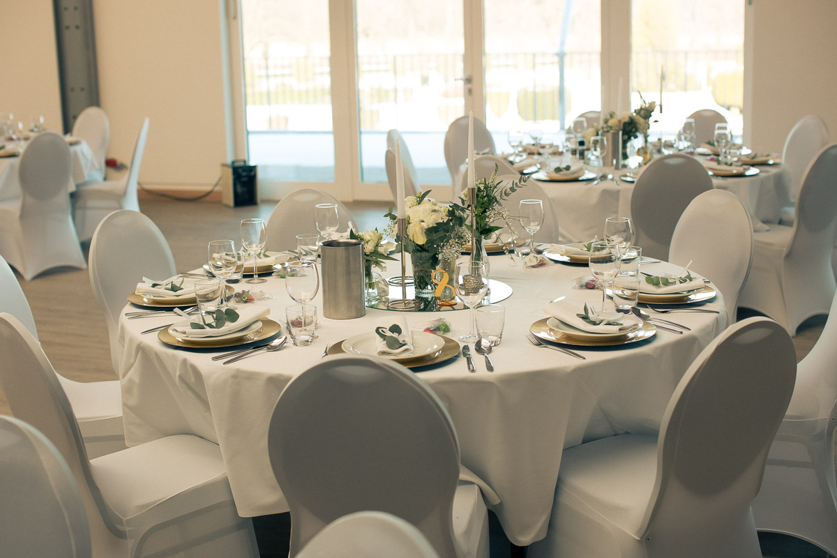 Hochzeit im Teenhaus auf der Grafenberger Galopprennbahn. Hochzeitslocation Düsseldorf